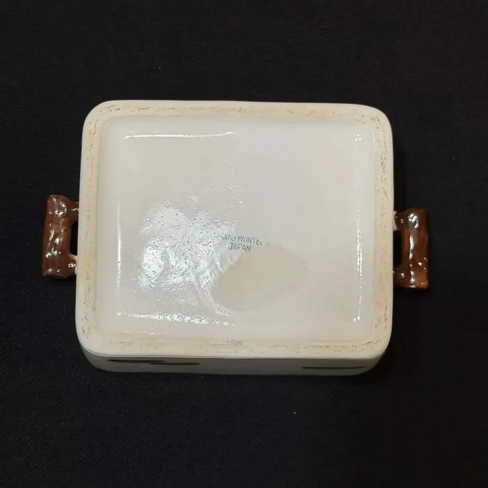 Unbranded vintage ceramic